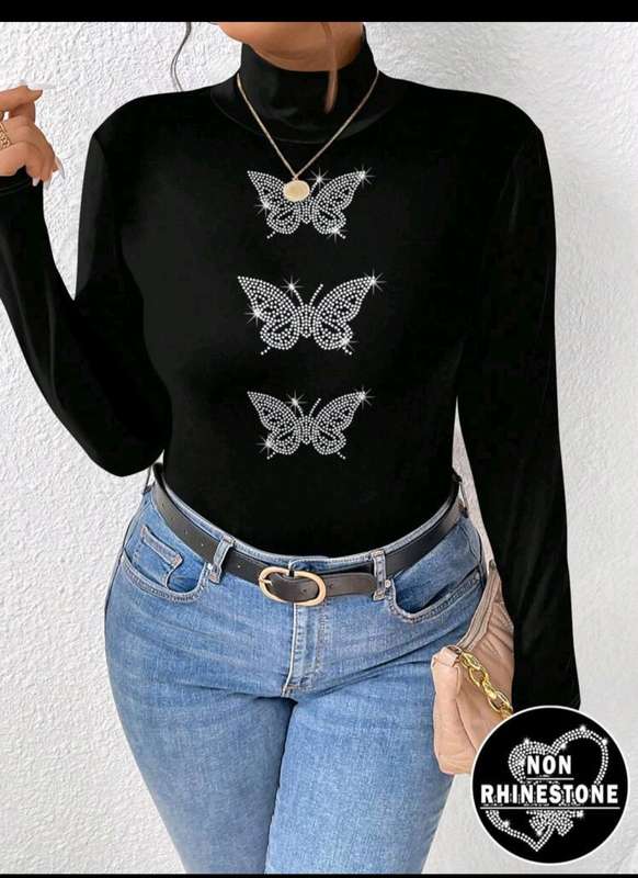 Stunning  Long sleeve Top:  2XL