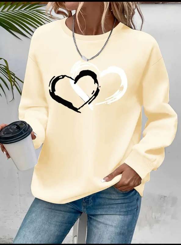 Stunning  Sweatshirt:  XXL