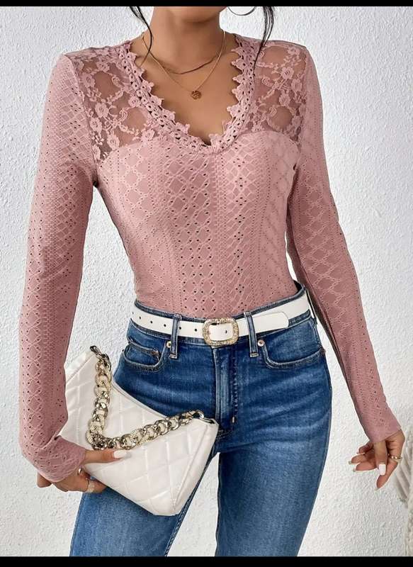 Stunning  Long sleeve top: XL