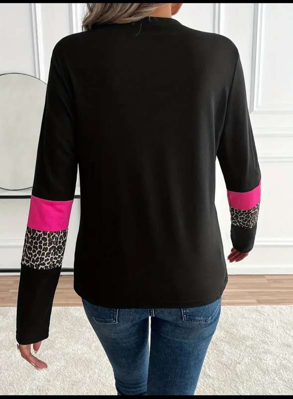 Stunning  Top:  XXL