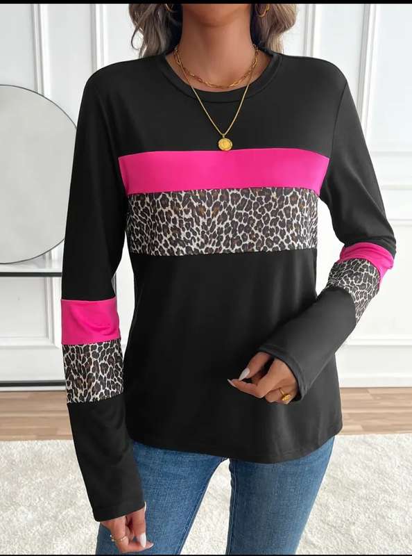 Stunning  Top:  XXL