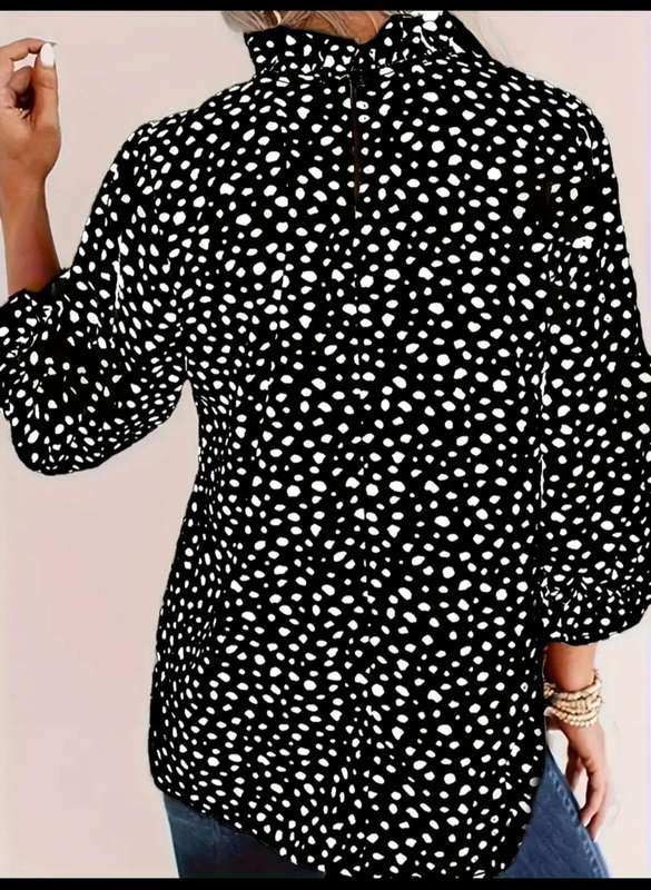 Stunning long sleeve Top:  XXL