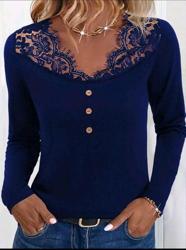 Stunning  Long sleeve Top:  Small