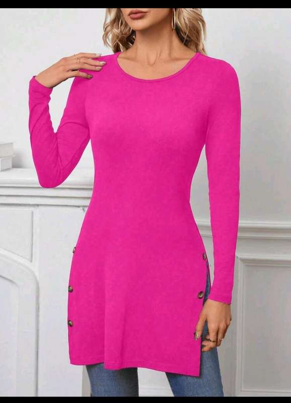 Stunning  Top:  Large