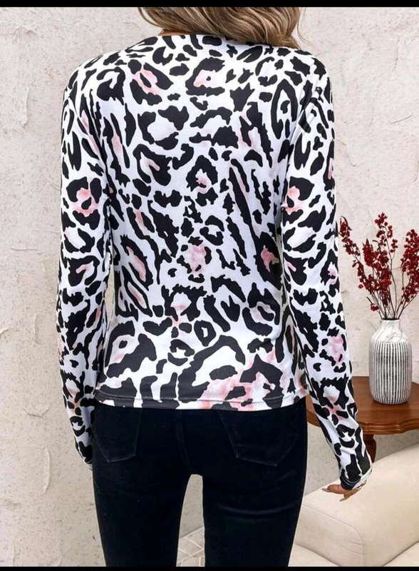 Leopard printed  Top: XL