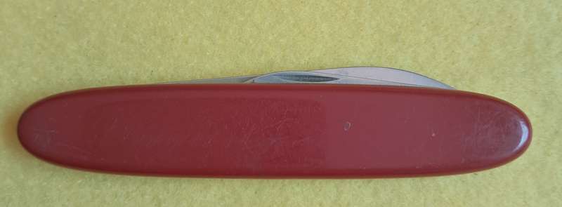 Victorinox pocketknife
