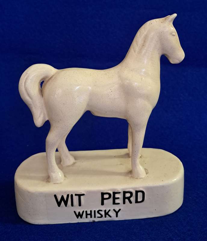 White Horse Scotch Whiskey/Wit Perd Whisky  Collectable  Advertising Figurine