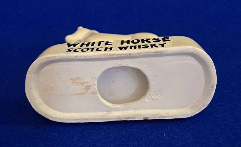 White Horse Scotch Whiskey/Wit Perd Whisky  Collectable  Advertising Figurine