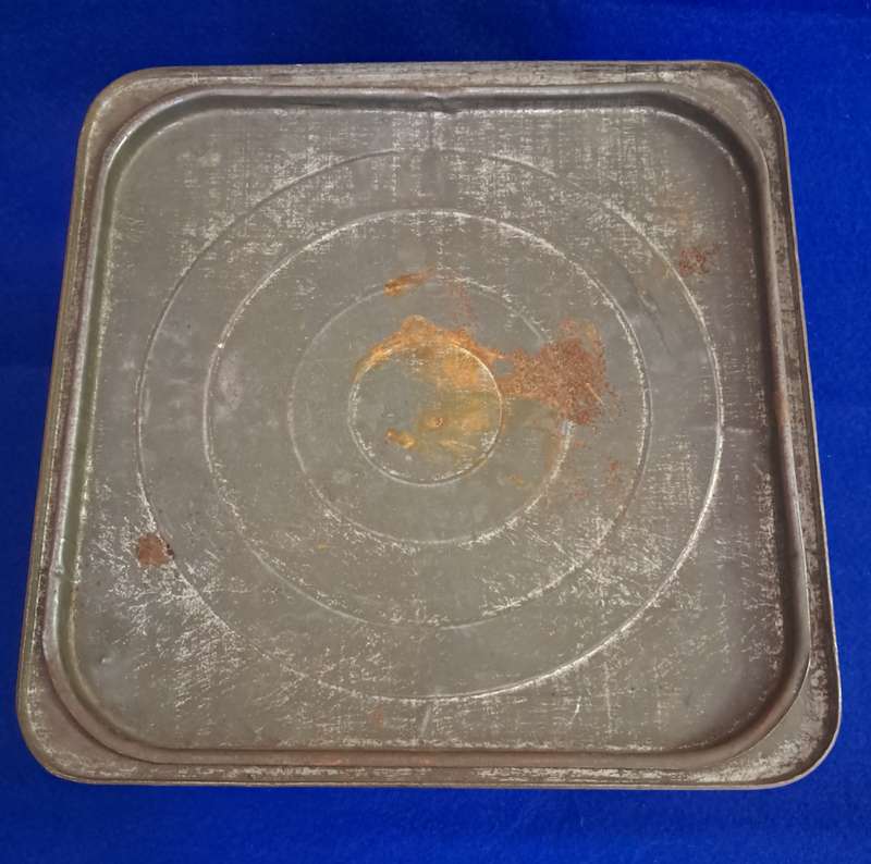 Golden Arrow Tobacco Antique Tin -  VERY Rare