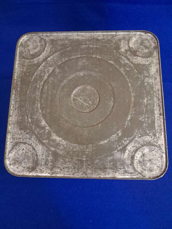 Golden Arrow Tobacco Antique Tin -  VERY Rare