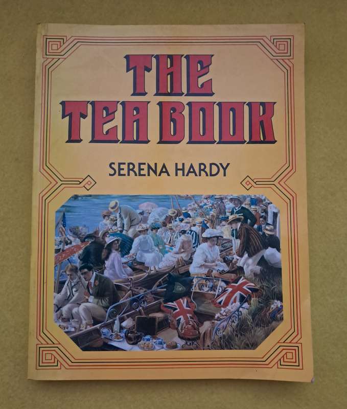 The Tea Book - Serena Hardy