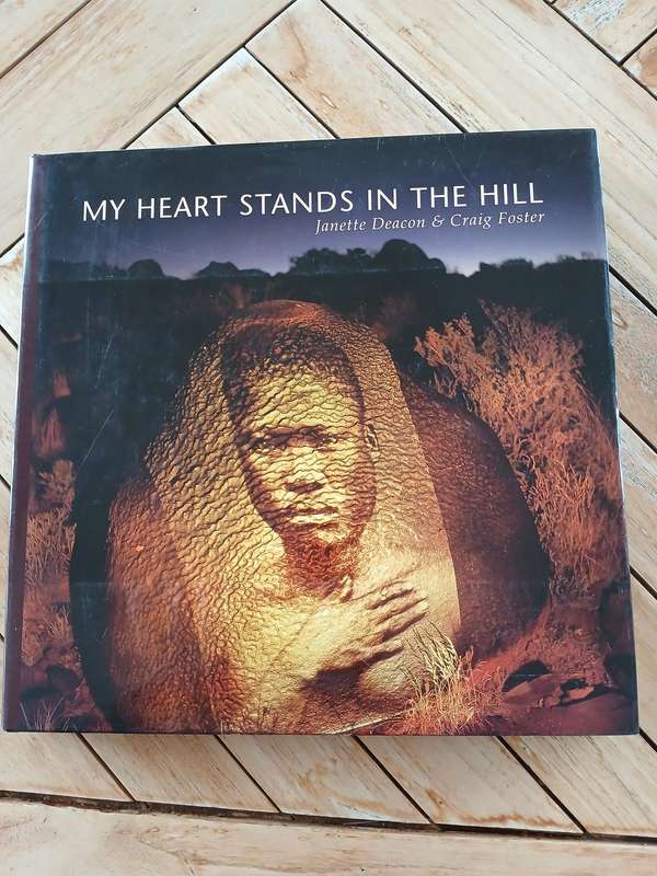 My heart stands in the hill