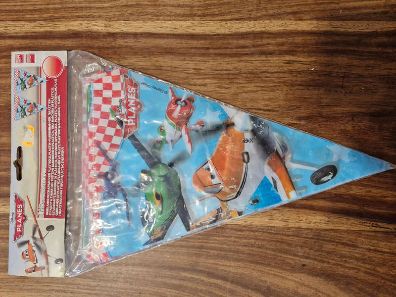 Planes triangle party banner
