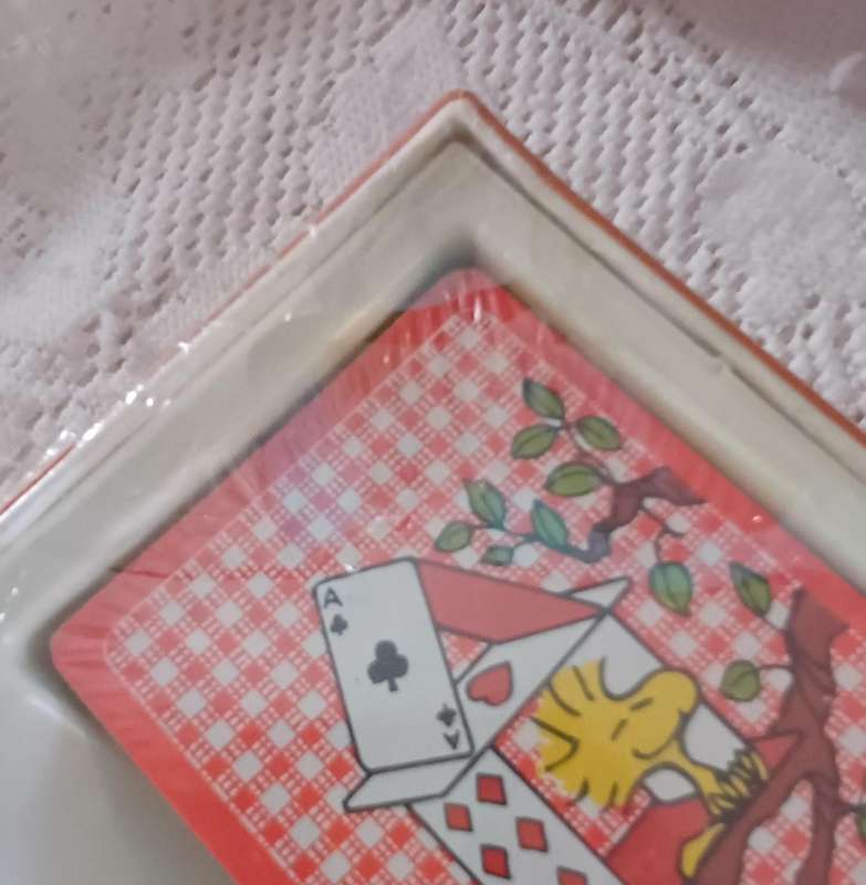 Vintage Peanuts Snoopy Sealed 2 deck card set Score Pad Hallmark