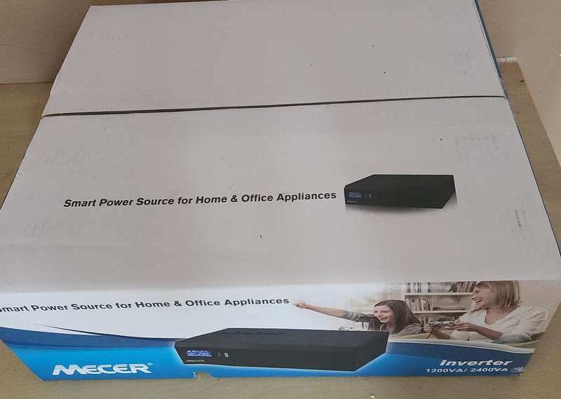 Mecer 2400VA (1440W) 24V Inverter (UPS)