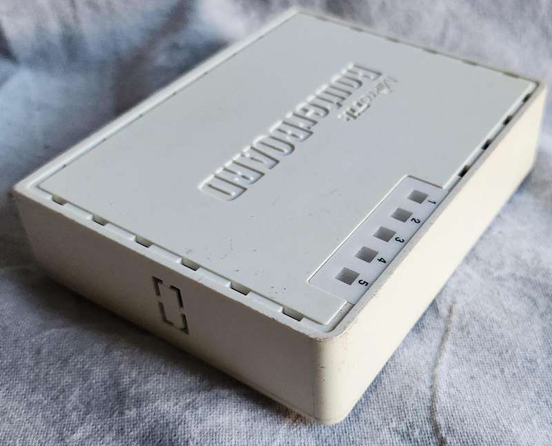 mikrotik RB951-2n
