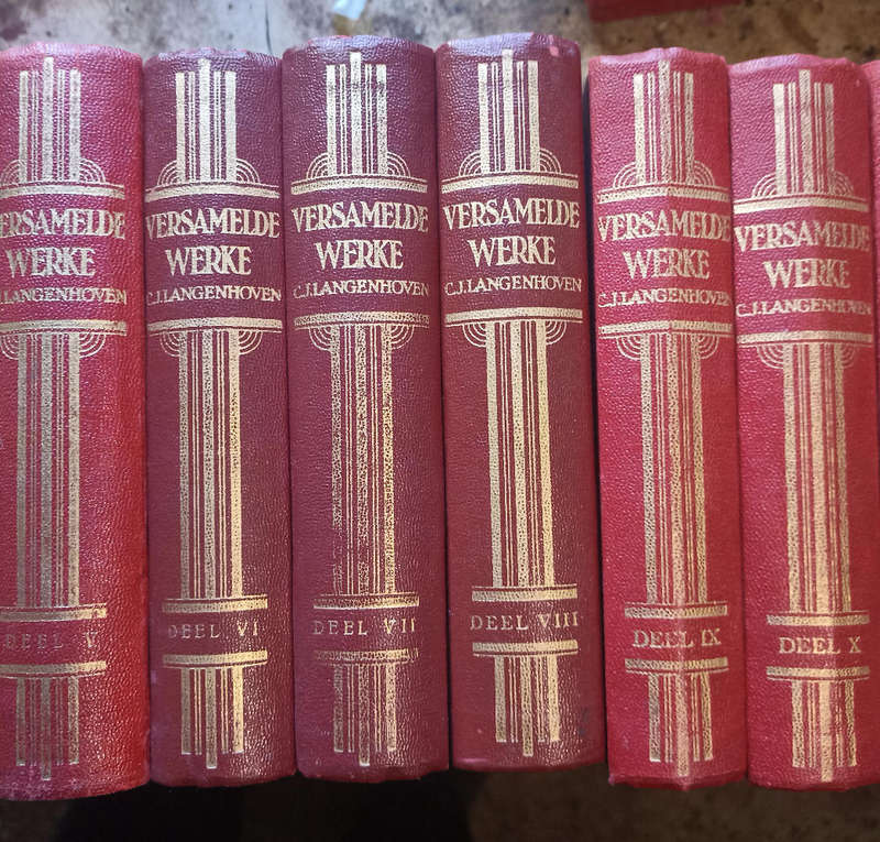 Versamelde Werke CJ Langenhoven-11 x books (1-1935, 3 x 1936, 5 x 1937, 2 x 1938)-sell per book