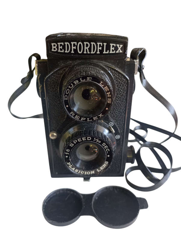 Vintage Bedfordflex twin lens camera in original box