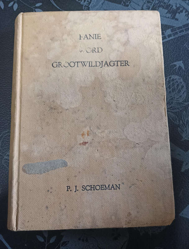Fanie word Grootwild Jagter-PJ Schoeman - 9de Druk 1960