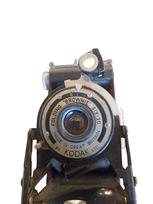 Vintage Kodak Folding"Brownie Six 20" Camera made in GB