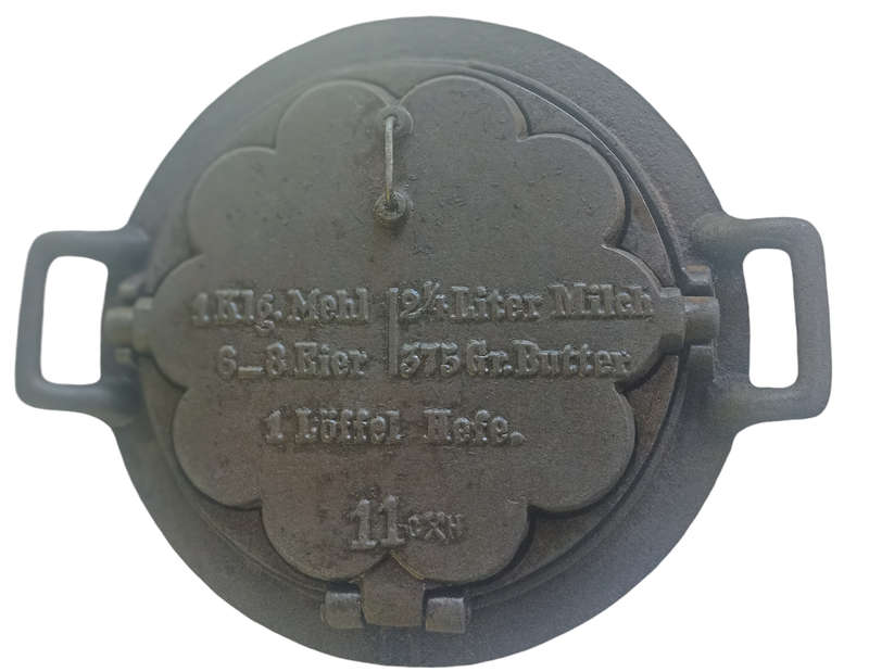 Big heavy Antique German Cast Iron Heart Waffle maker with holding ring and recipe-Dia. 32 cm