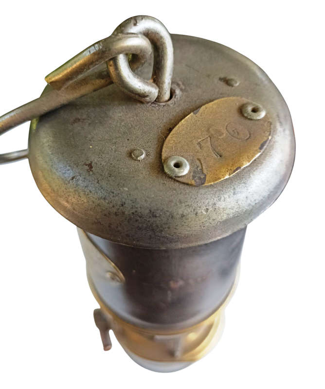 Vintage "The Wolf no 7" -Sheffield Mining lamp-stamped no 70-original and complete