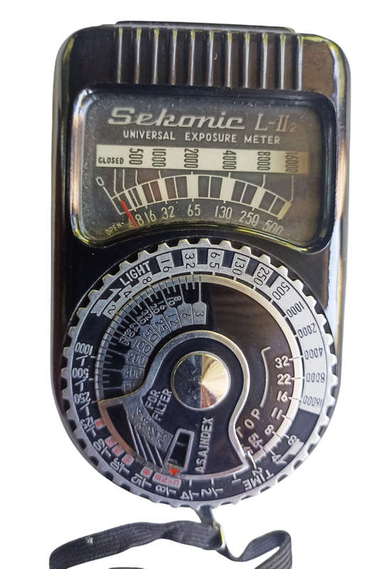 Vintage Sekonic L-II Universal Exposure Meter with leather pouch and carry strap-Workng