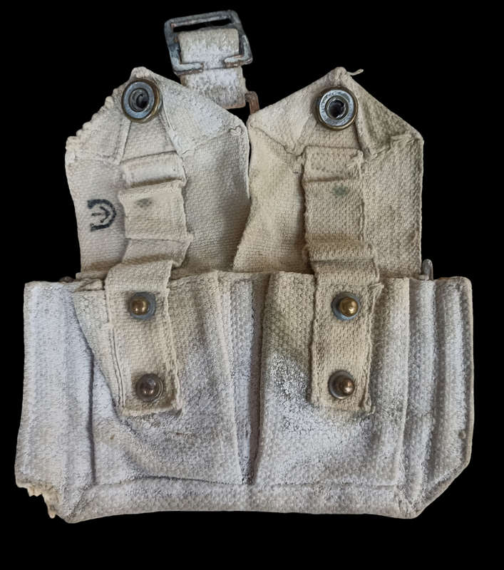 Old Army small white "ammunition" pouch