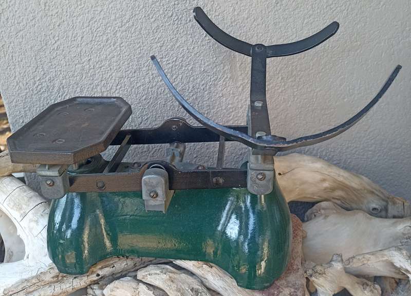 Old shop FJ Thornton & Co Ltd Birmingham to weigh 20lbs Scale -very good and in  working condition