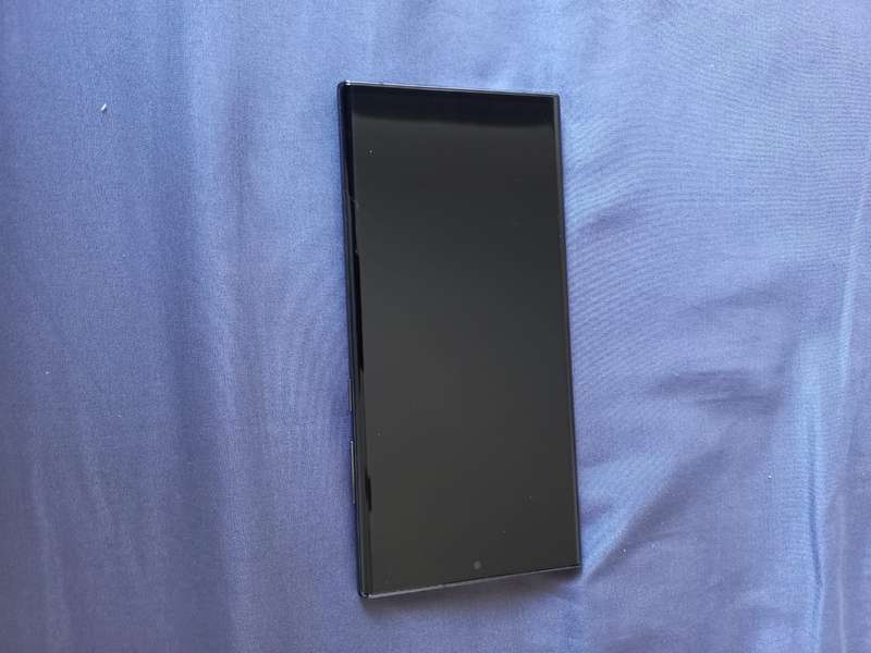 Samsung Galaxy S22 Ultra  5G  256GB