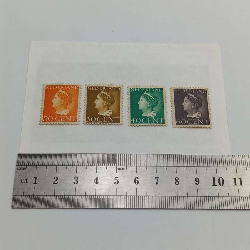 Netherlands Type 94 no's 514,515,515a,515b Mint stamps