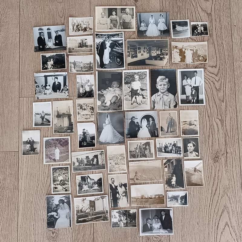 Lot of 45 vintage photos taken in South Africa - Brand family mentioned - some mining photos
