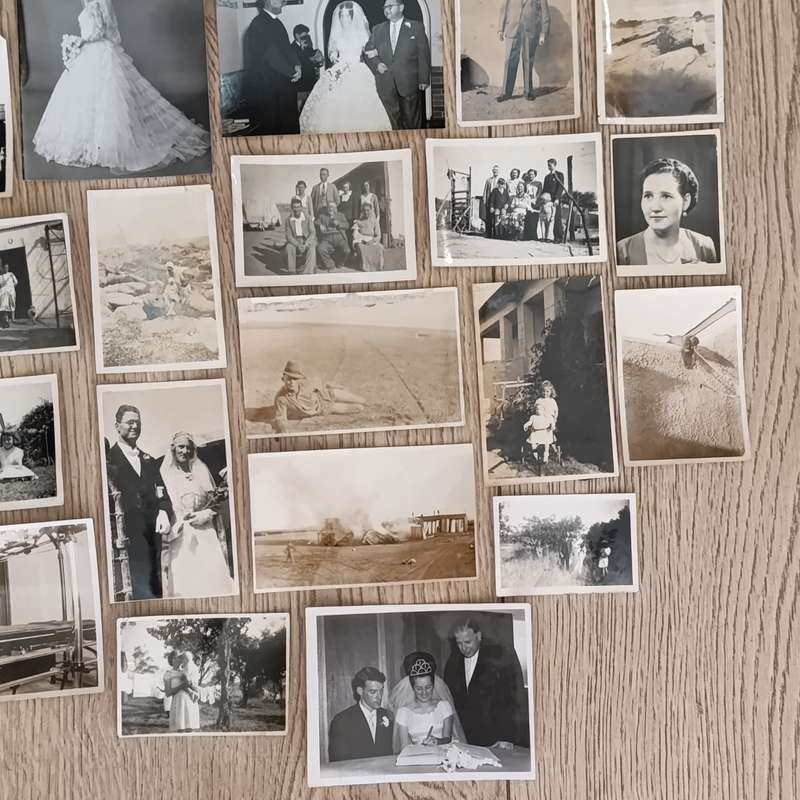 Lot of 45 vintage photos taken in South Africa - Brand family mentioned - some mining photos