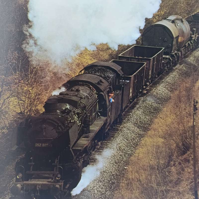 Vintage German Railways calendar - date only - no year or day