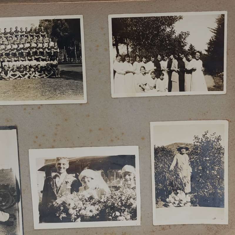 Book with over 60 vintage photos - Groot Brakrivier mentioned - Van Wyk family