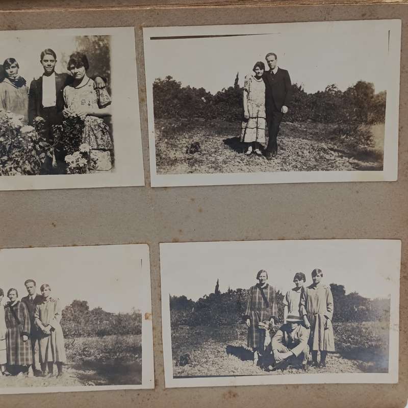 Book with over 60 vintage photos - Groot Brakrivier mentioned - Van Wyk family