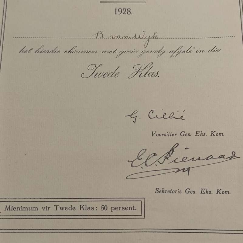 3 Certificates to Barend Francois van Wyk dated 1923 -     Blackboard drawing, 1928 - Taaleksamens