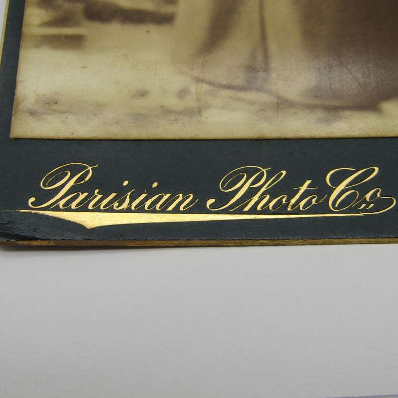 Antique photo of lady by Parisian photo Co of Edinburgh, Scotland