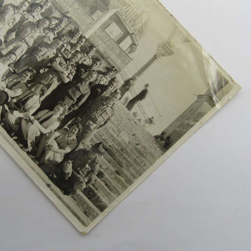 Photo taken May 1942 during WW2 in Jerusalem - some South African nurses and servicemen