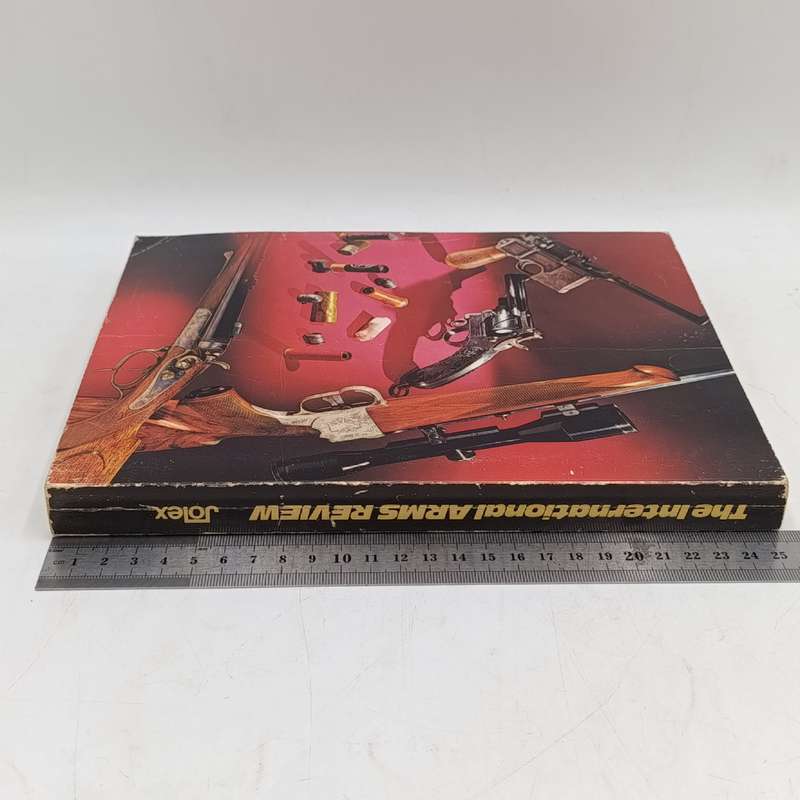The International Arms Review - Good Condition