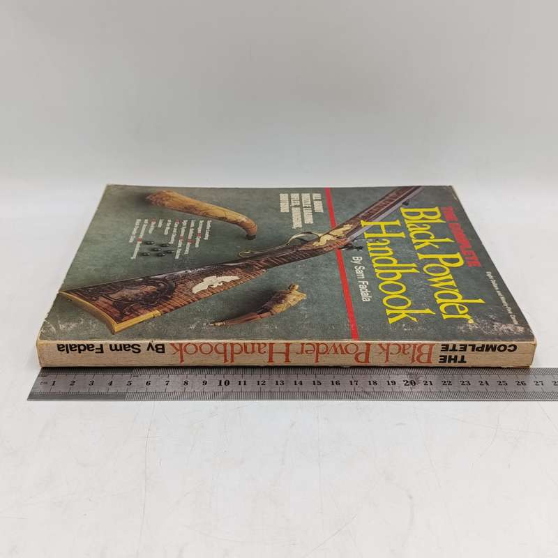 The complete Black powder Handbook - Sam Fadala