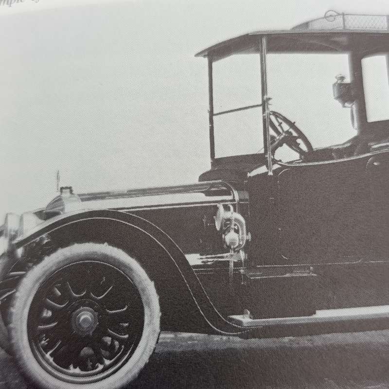 CARS and Coachbuilding - One hundred years of Road Vehicle development - George Oliver 1981 edition