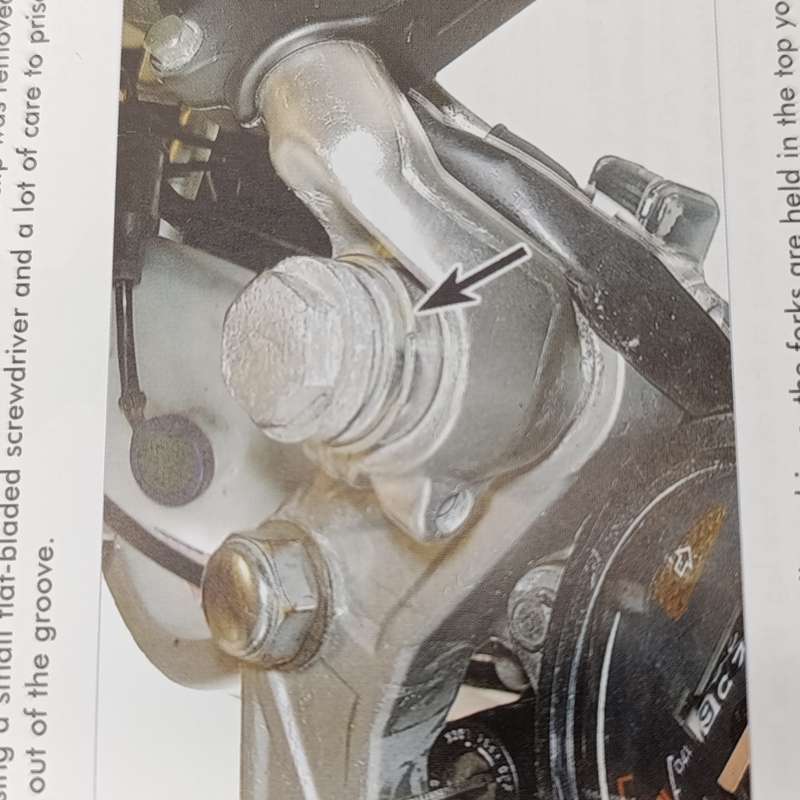Motorcycling Maintenance Techbook - Keith Weighill - vintage