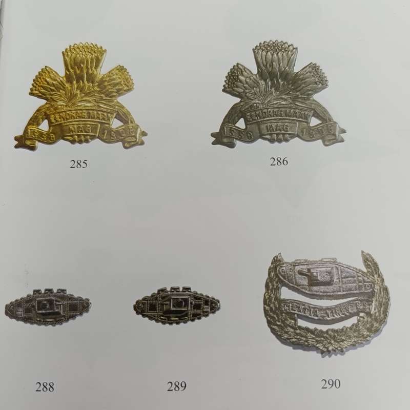 Border War badges a guide to SA Military & Police badges 1964 - 1994 by Andrew Ross Dinnes