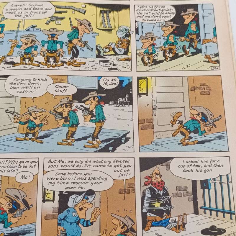 Lucky Luke Ma Dalton comic book