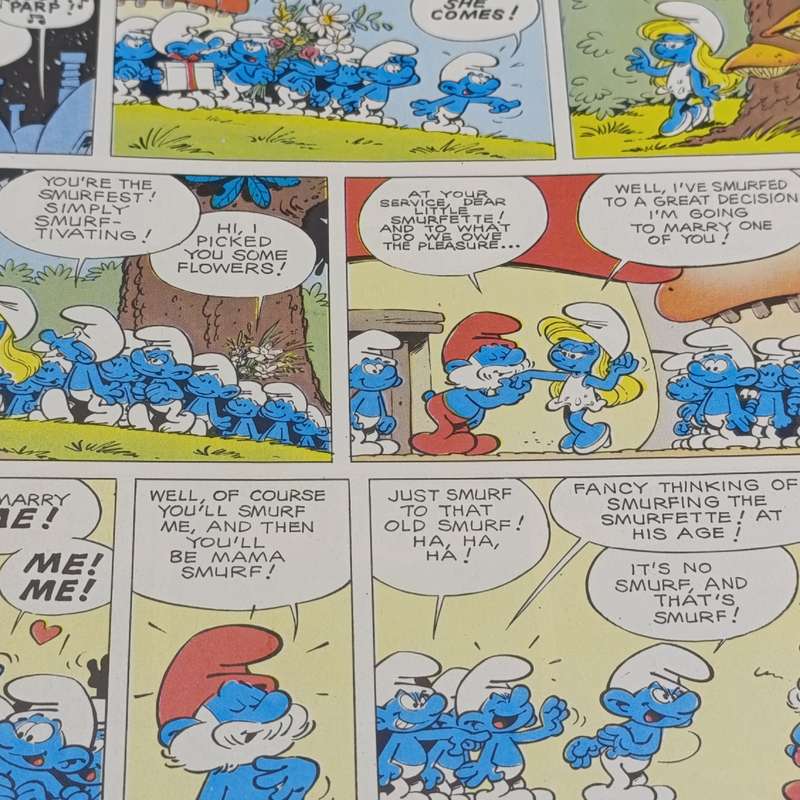 Smurfs - Romeo and Smurfette by Peyo