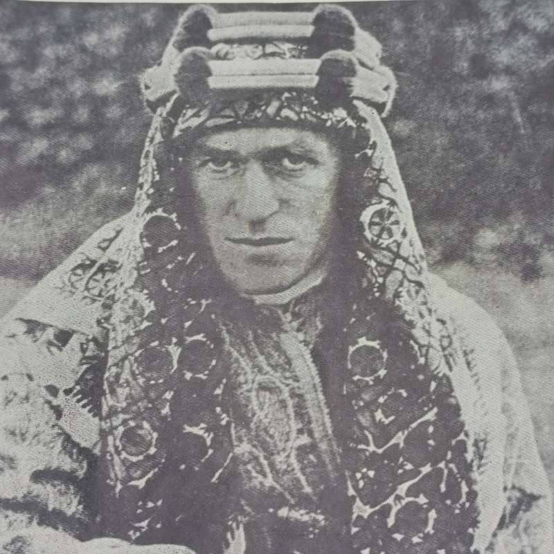 Columbia Pictures original Lawrence of Arabia booklet 1962 - well used