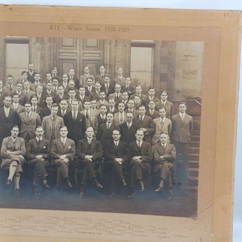 RIE Winter Session 1928-1929 group photo with names - taken in Bruntsfield, Edinburgh