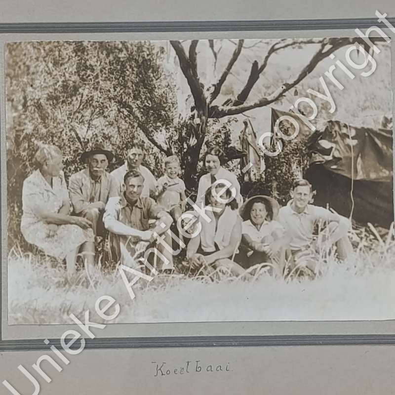 Lot of photos Roux family camping at Koeelbaai circa late 1920/early 1930