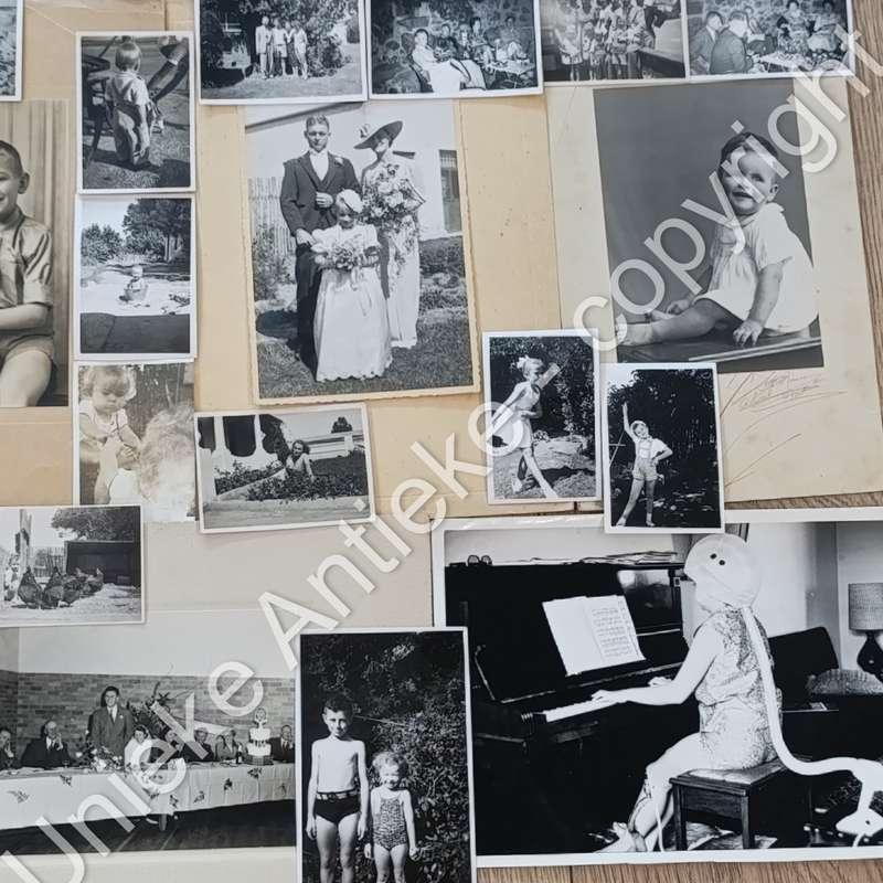 Lot of 35 vintage photos - Roux family